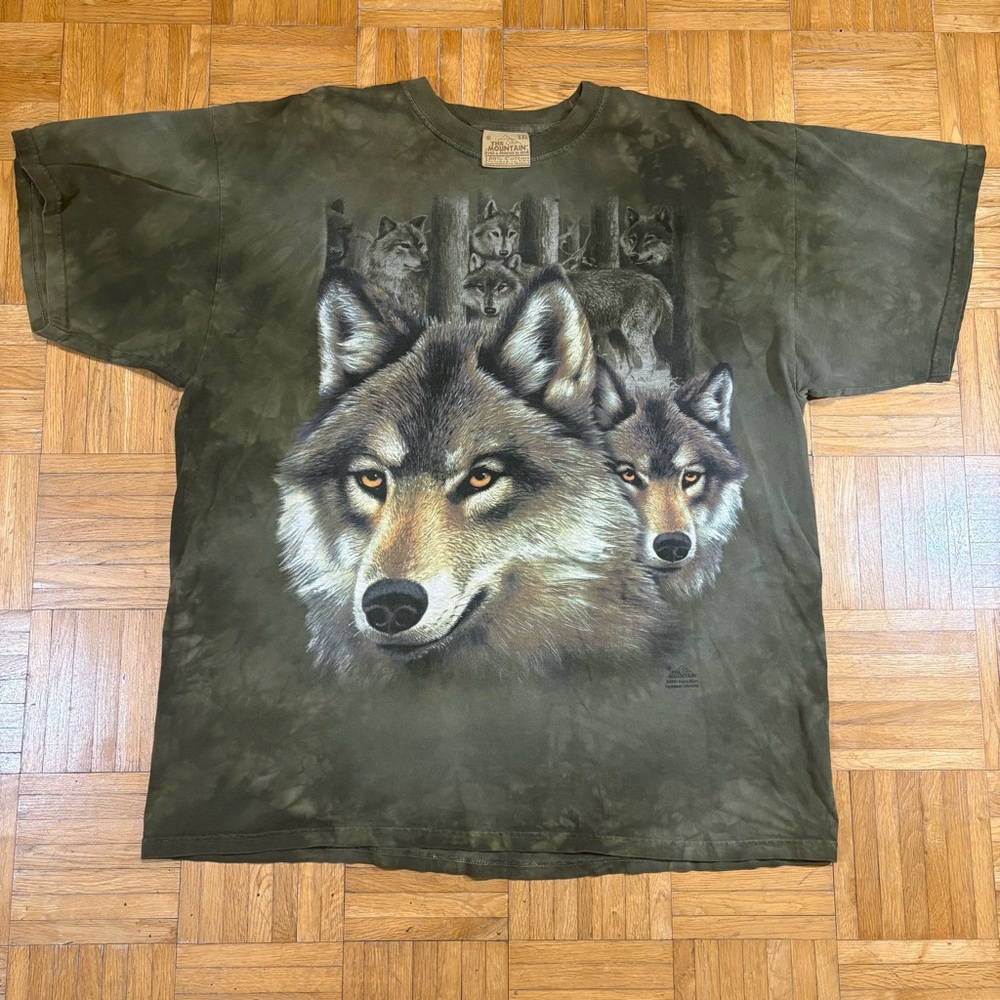 Vintage 2004 The Mountain Tye-Die Wolves Graphic Shirt